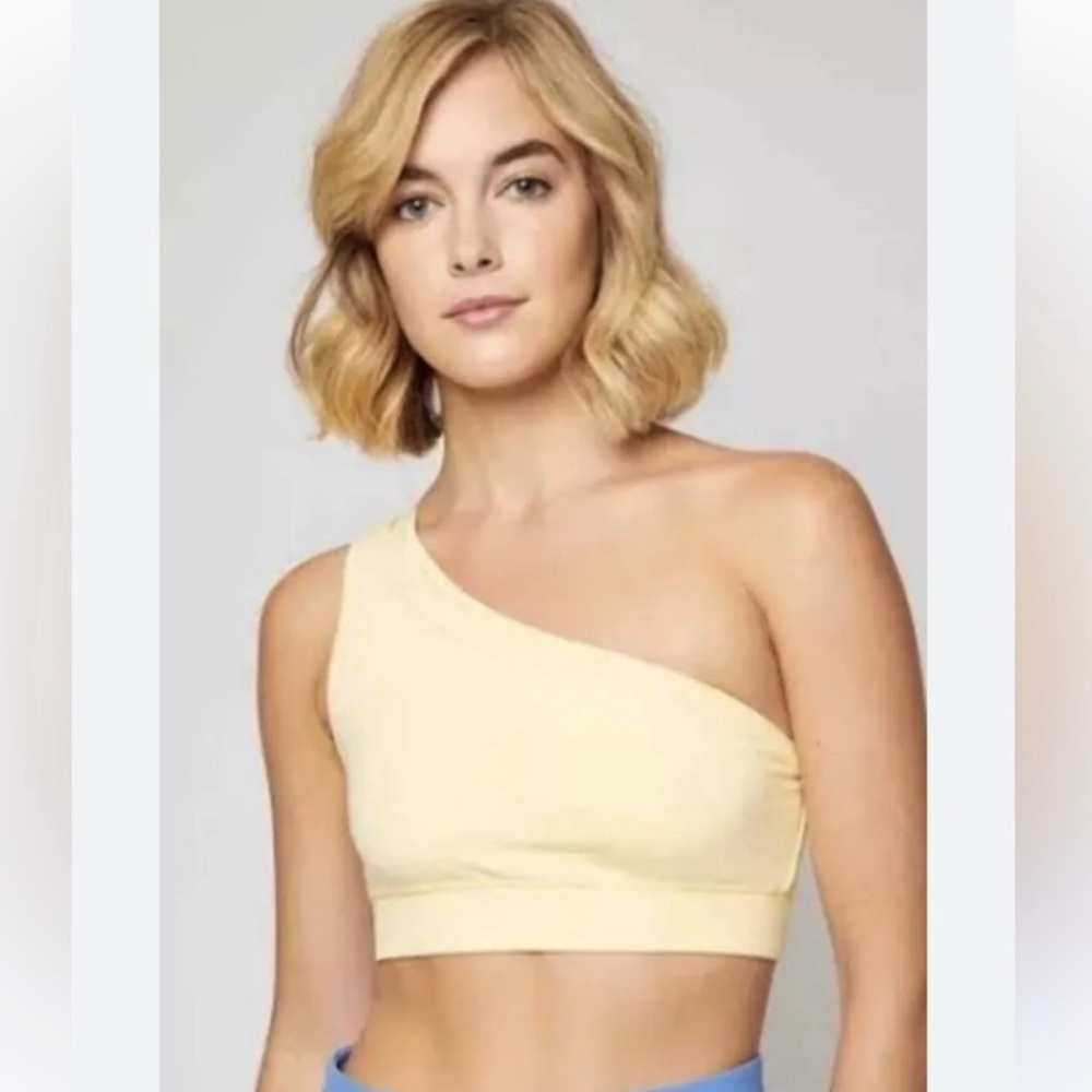 NWT FOURLAPS Solo Sports Bra Banana
